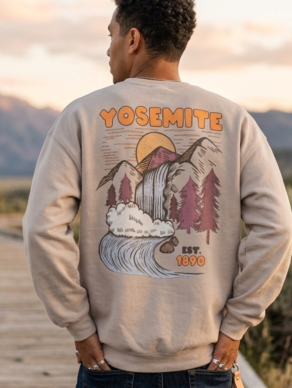 Yosemite National Park Cream Crewneck Sweatshirt Pullover Size L Bowery Supply